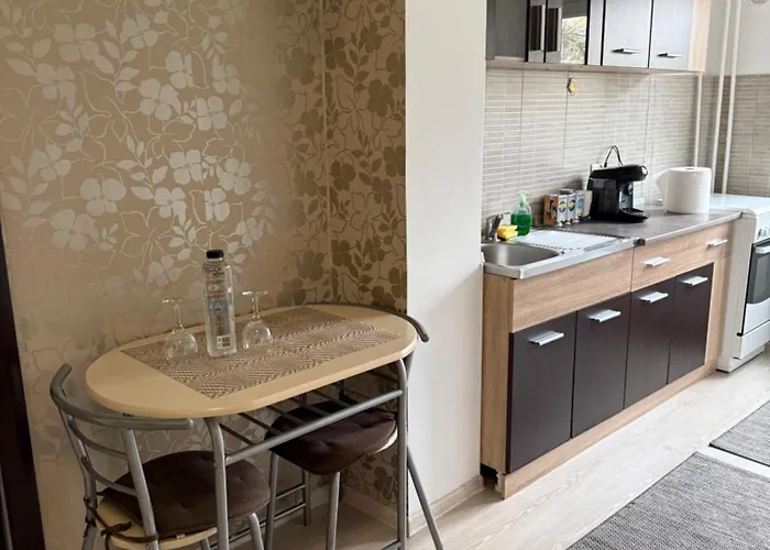 Densia In Close To The Center Daire